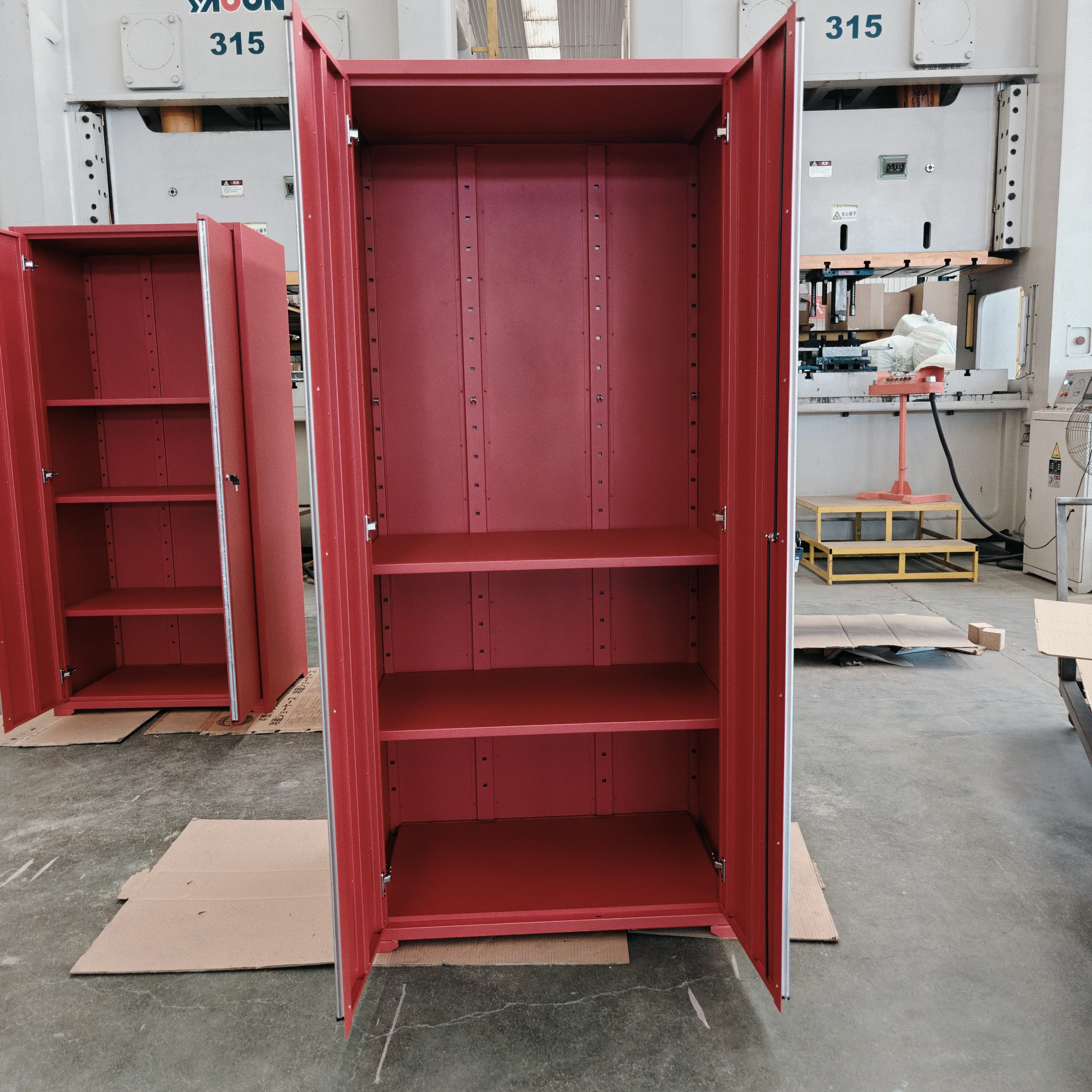 Ang mga cabinets ng tool ng Cyjy ay nakakuha ng pagkilala mula sa mga customer para sa kanilang mataas na kalidad.