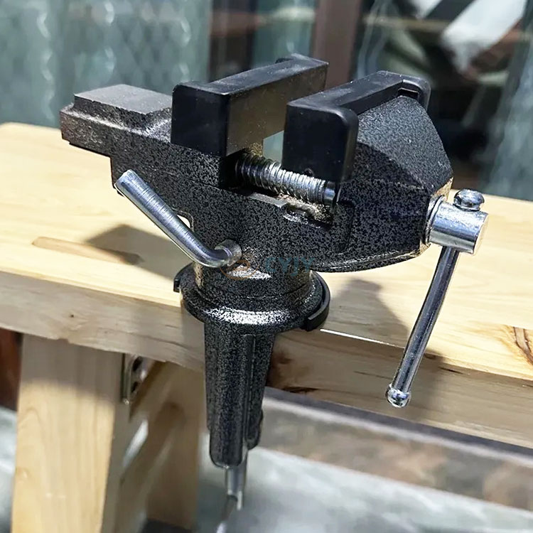 Banayad na Bench Vise