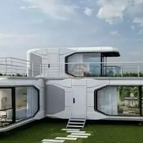 Multifunctional space capsule